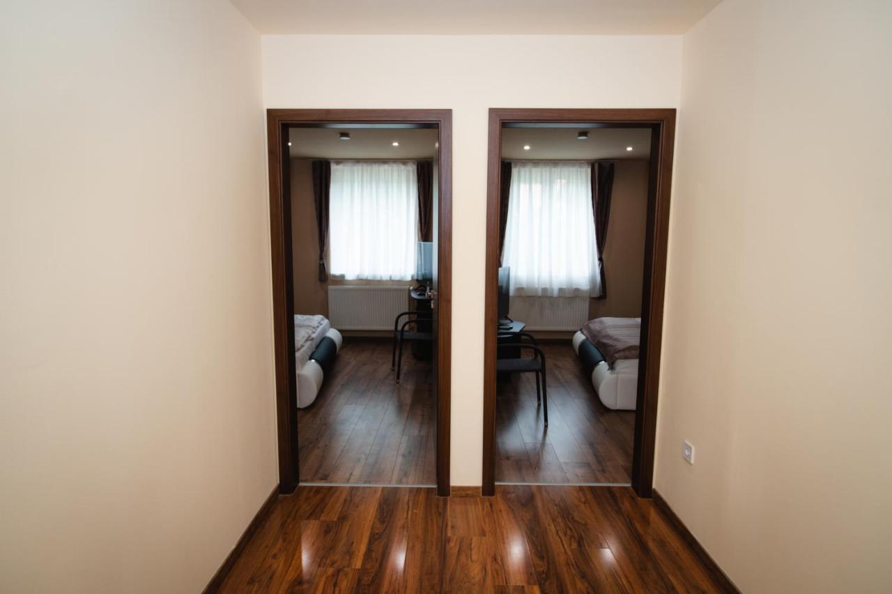 Apartament Videki Vendeghaz A Buekkben, Pezsgofuerdovel. Királd Zewnętrze zdjęcie