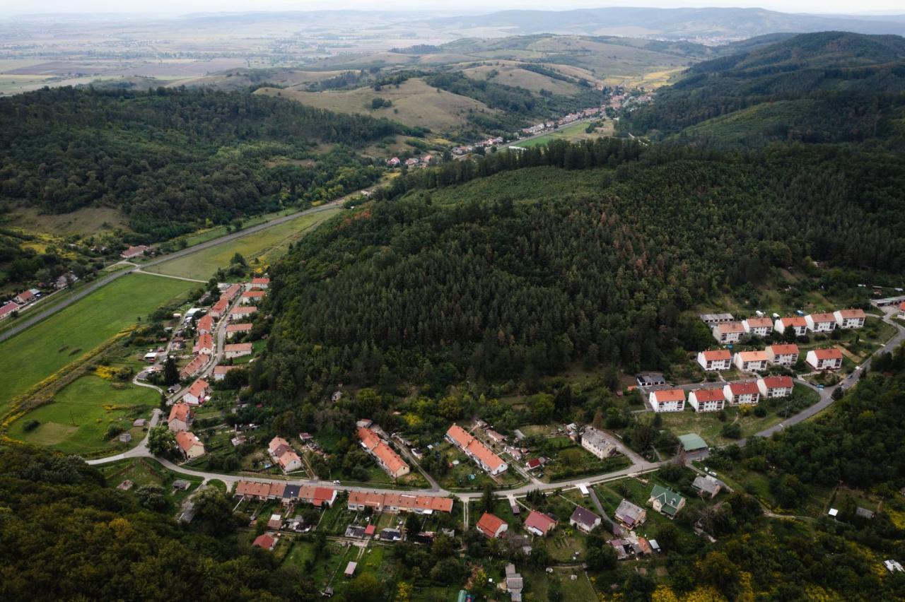 Apartament Videki Vendeghaz A Buekkben, Pezsgofuerdovel. Királd Zewnętrze zdjęcie